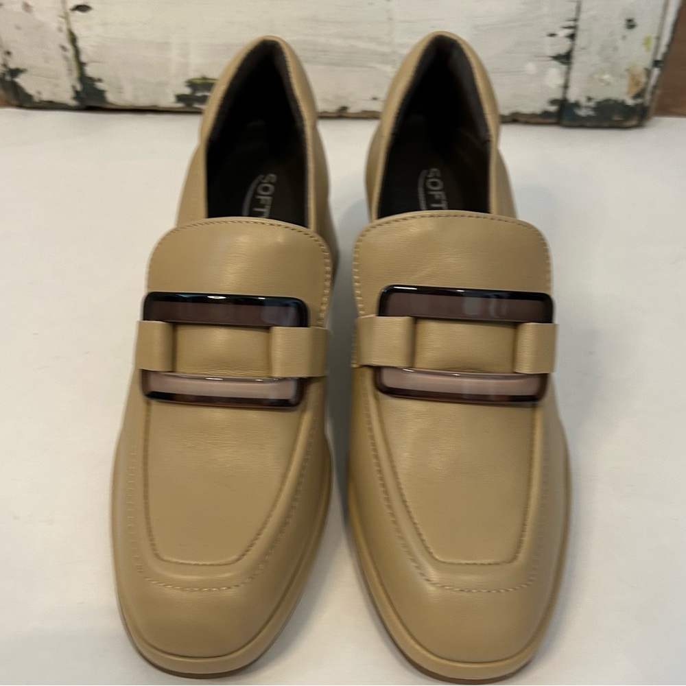 NWOT Softwaves chunky heeled loafer with buckle EU size 37 light tan colour